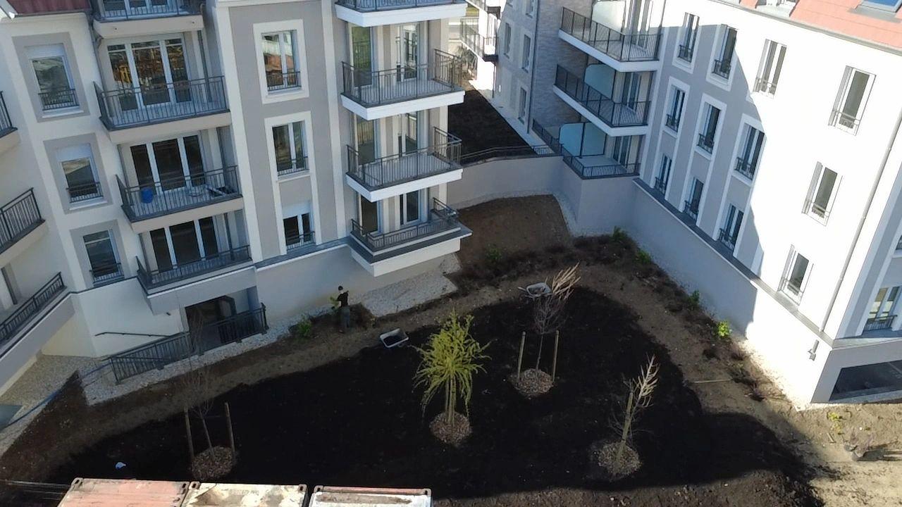 📍 Fin de chantier &agrave; Hadricourt (78) &ndash; Lot VRD & Espaces Verts 🌿🚧
