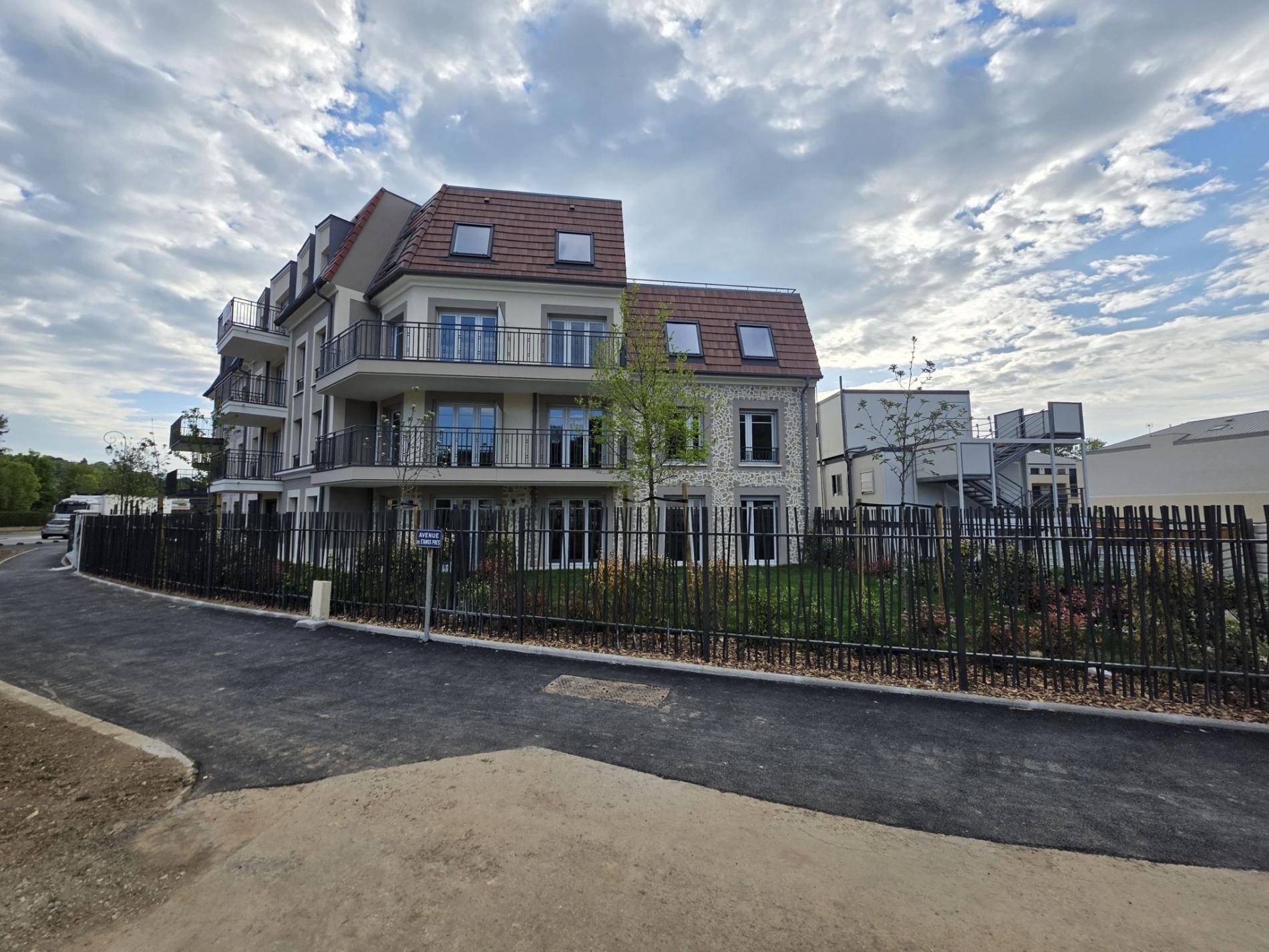 📍 Fin de chantier à Hadricourt (78) – Lot VRD & Espaces Verts 🌿🚧