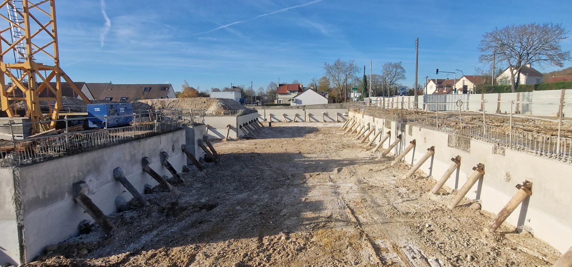 Chantier &agrave; Issou, 78