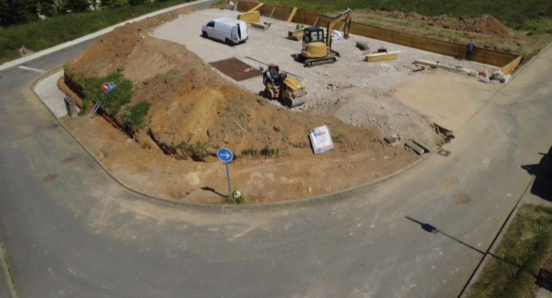 Premi&egrave;re phase termin&eacute;e &agrave; Thoiry (78)