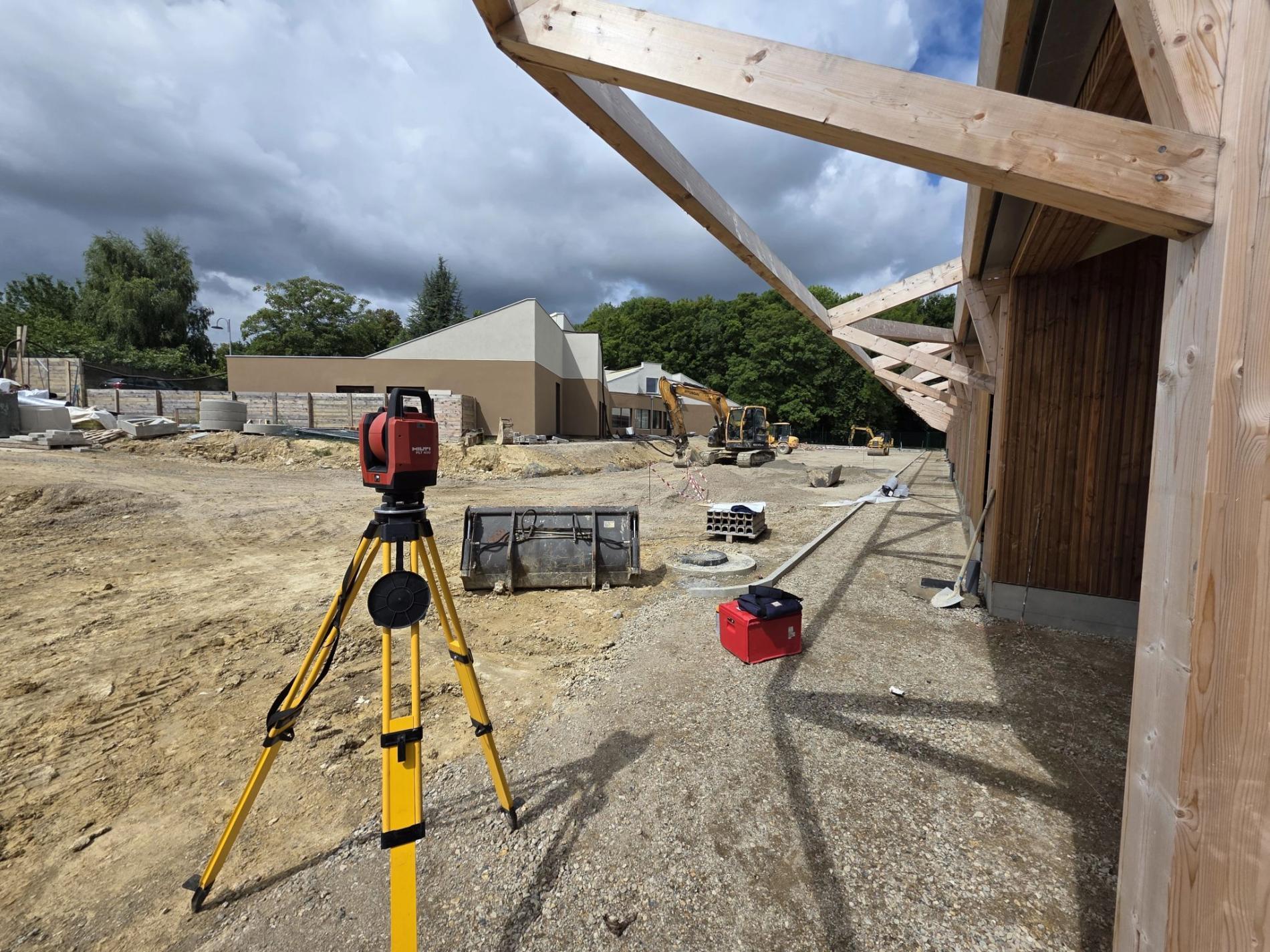 Le chantier continue &agrave; Saulx-les-Chartreux (91)